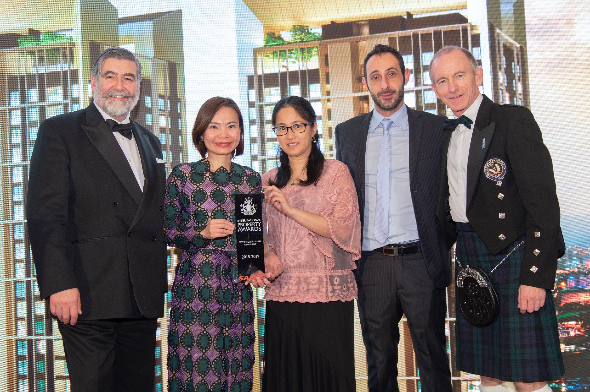 News Residensi Solaris Parq Receives International Honours At The International Property Awards 2018 Uem Sunrise